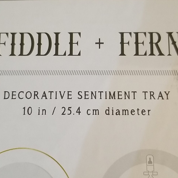 Love Grows Here wall decor - Picture 4 of 6